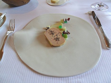 20150512_SAM_7875_ES71 starter: Foie gras au naturel, granny Smith, Mojito et noix de Macadamla